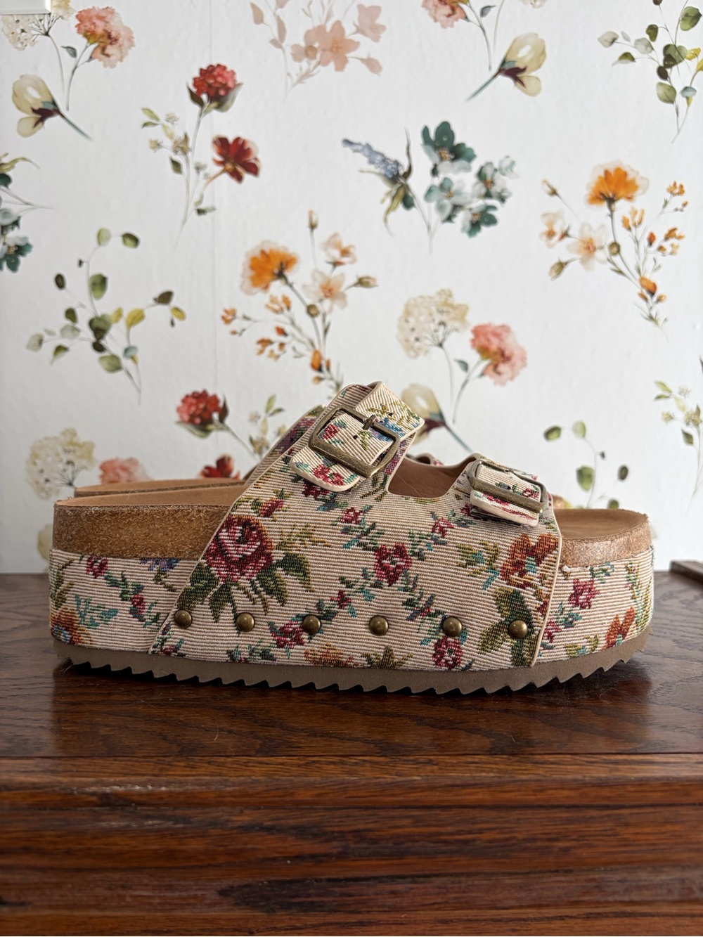 Corkys Beige Floral Platform Clog Sandals - Picture 2 of 5